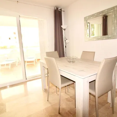 Apartment Avenida Del Carmen Estepona