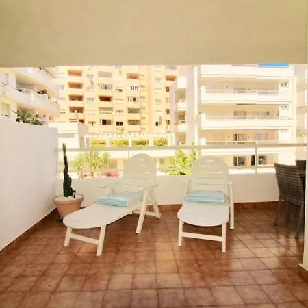 Apartment Avenida Del Carmen Apartman Estepona